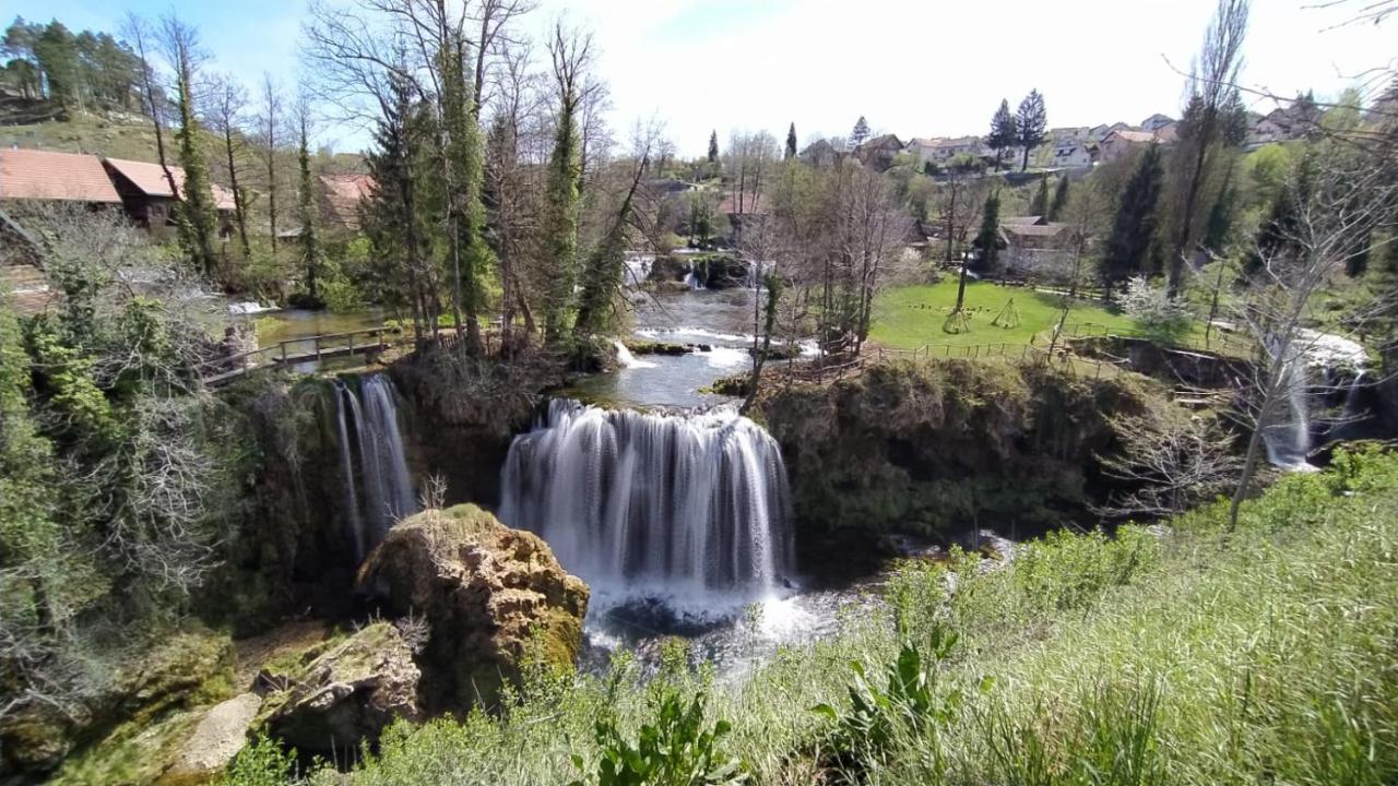House Narta - Rastoke Apartment Slunj Bagian luar foto